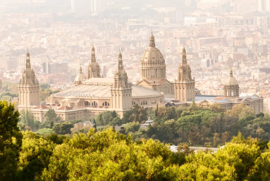 Vistas de Barcelona desde la montaña de Montjuïc